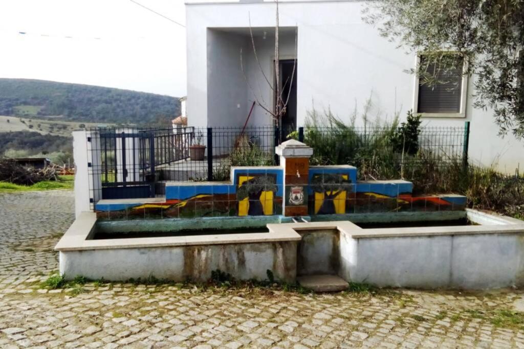 Casa Da Oliveira Apartment Milhao ภายนอก รูปภาพ